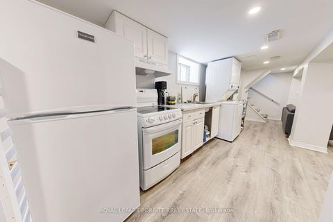 Photo 25 at 217 Alderbrae Avenue, Alderwood, Toronto
