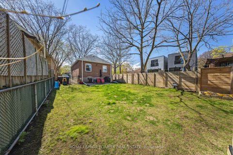 Photo 36 at 217 Alderbrae Avenue, Alderwood, Toronto