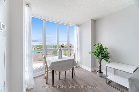 Photo 3 at 807 - 1470 Midland Avenue, Dorset Park, Toronto