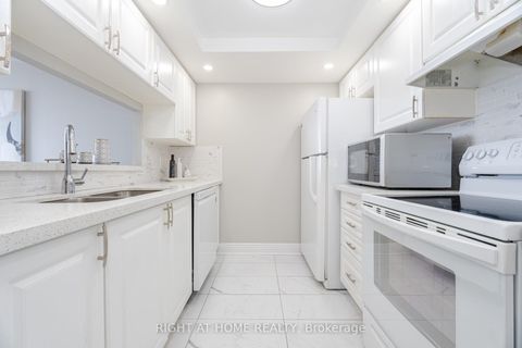 Photo 7 at 807 - 1470 Midland Avenue, Dorset Park, Toronto Photo 7 at 807 - 1470 Midland Avenue, Dorset Park, Toronto