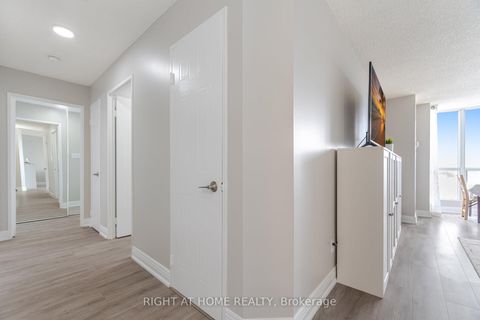 Photo 9 at 807 - 1470 Midland Avenue, Dorset Park, Toronto