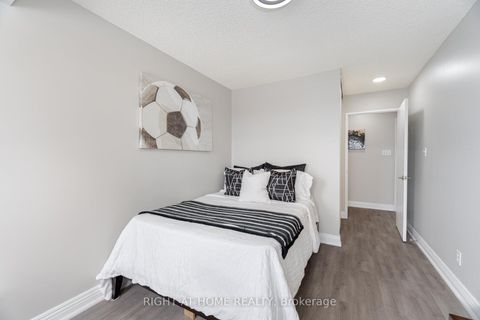 Photo 12 at 807 - 1470 Midland Avenue, Dorset Park, Toronto