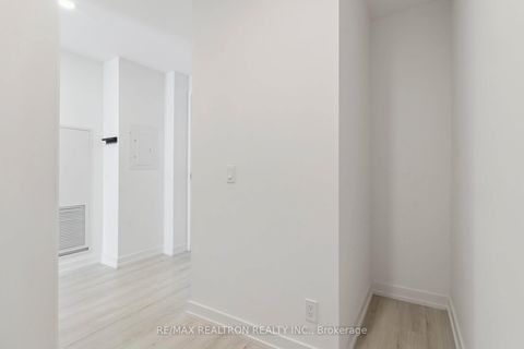 Photo 15 at 2207 - 33 Helendale Avenue, Eglinton, Toronto