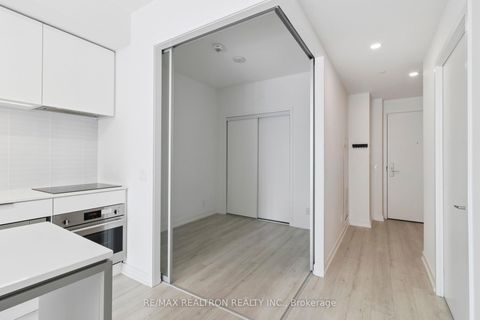 Photo 19 at 2207 - 33 Helendale Avenue, Eglinton, Toronto