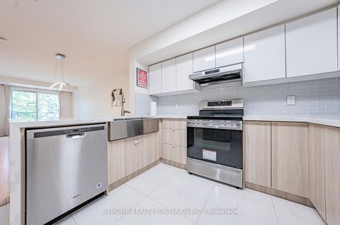 Photo 6 at 1227 - 28 Sommerset Way, Willowdale East, Toronto