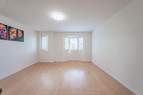 Photo 21 at 1227 - 28 Sommerset Way, Willowdale East, Toronto