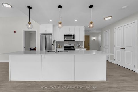 Photo 7 at 211 - 121 Mary Street, Creemore, Clearview