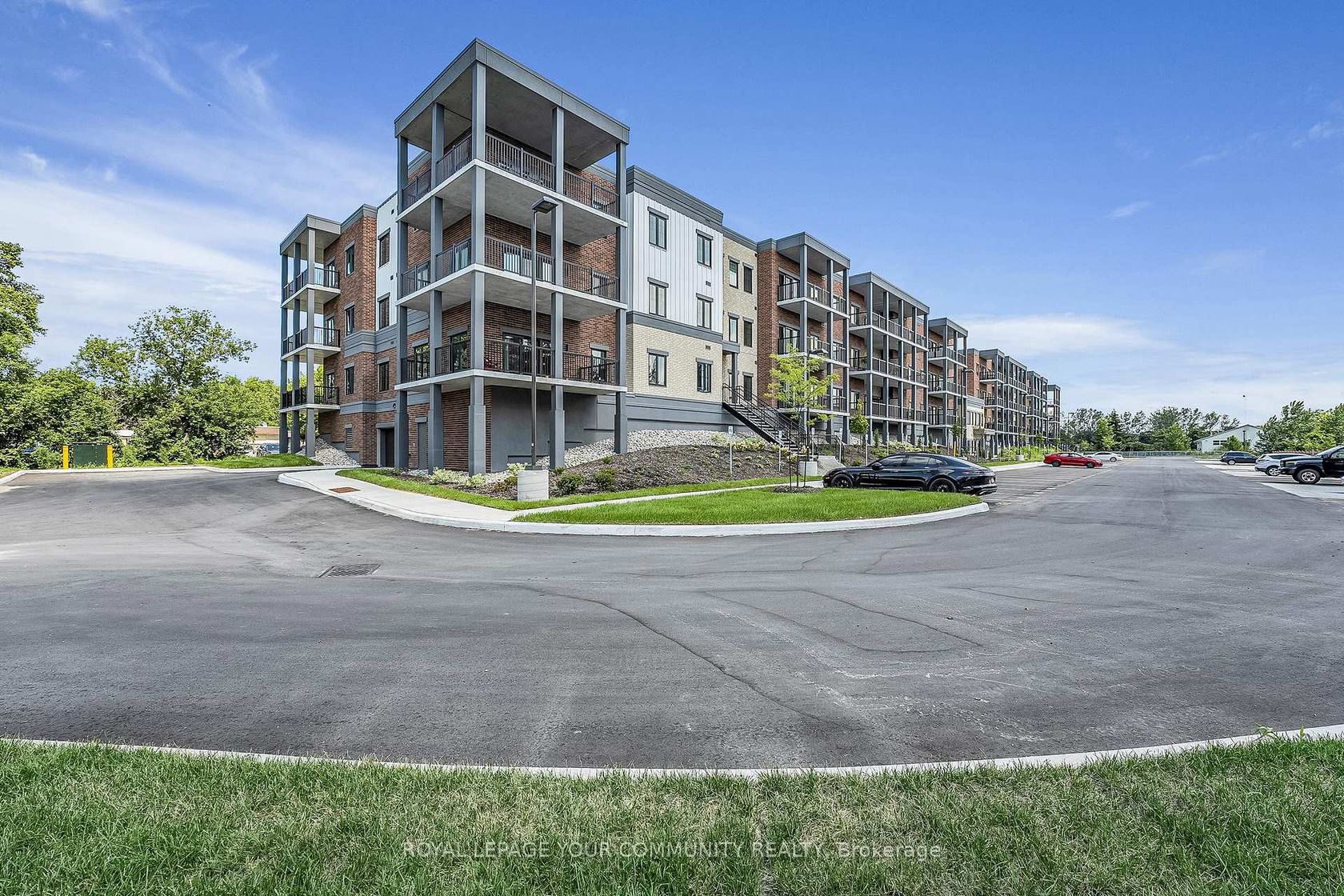 211 - 121 Mary Street, Creemore, Clearview photo 4