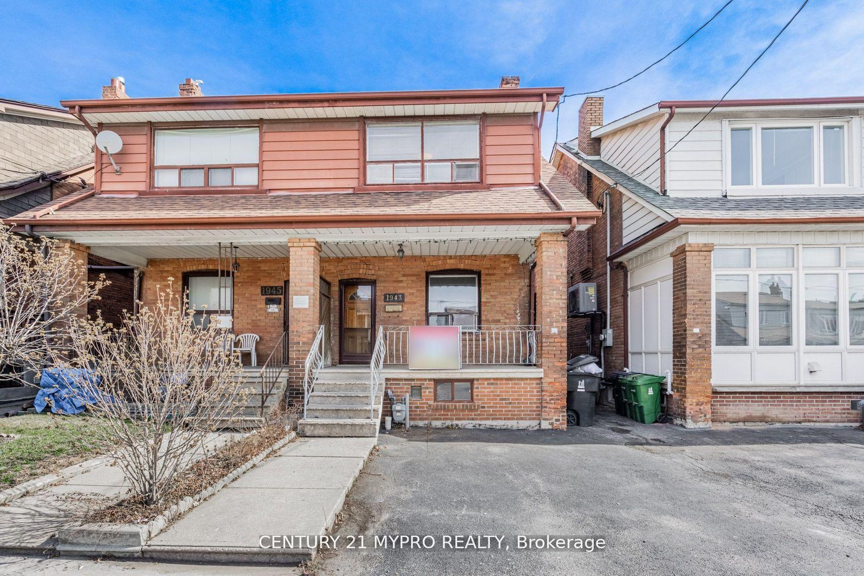 1943 Dufferin Street, Davenport, Toronto 