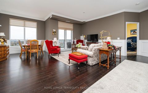 Photo 6 at 1302 - 1135 Royal York Road, Humber Valley, Toronto