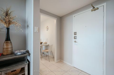 Photo 4 at 2201 - 155 Marlee Avenue, Belgravia, Toronto