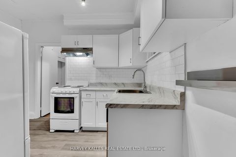 Photo 4 at 205 Wychwood Avenue, Wychwood, Toronto