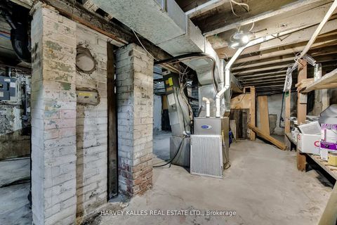 Photo 8 at 205 Wychwood Avenue, Wychwood, Toronto
