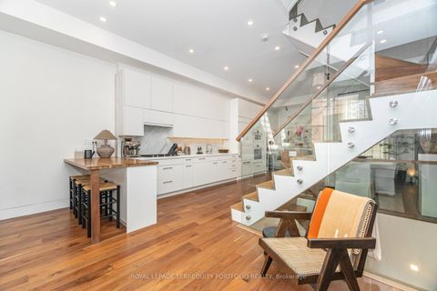 Photo 1 at 3 - 62 Claremont Street, Bellwoods, Toronto