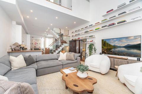 Photo 16 at 3 - 62 Claremont Street, Bellwoods, Toronto