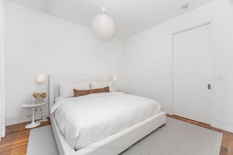 Photo 25 at 3 - 62 Claremont Street, Bellwoods, Toronto