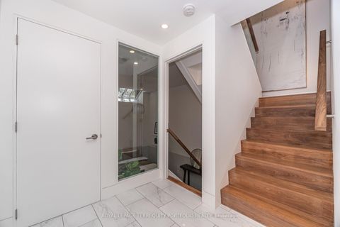 Photo 33 at 3 - 62 Claremont Street, Bellwoods, Toronto