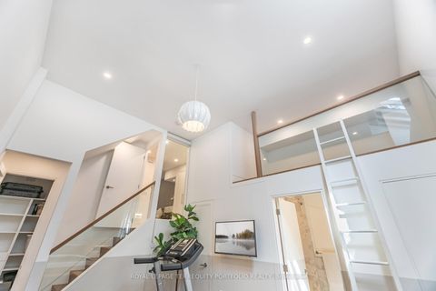 Photo 37 at 3 - 62 Claremont Street, Bellwoods, Toronto
