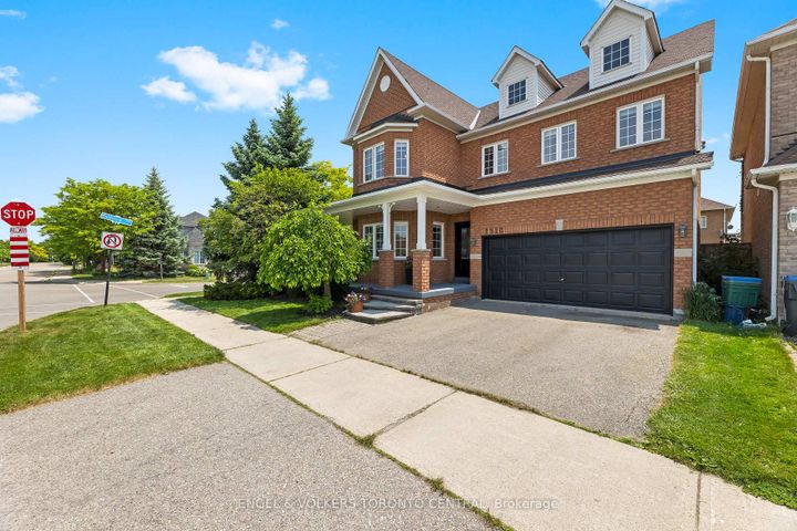 Photo 1 at 1510 Samuelson Circle, Meadowvale Village, Mississauga