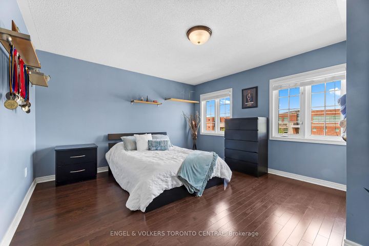 Photo 22 at 1510 Samuelson Circle, Meadowvale Village, Mississauga