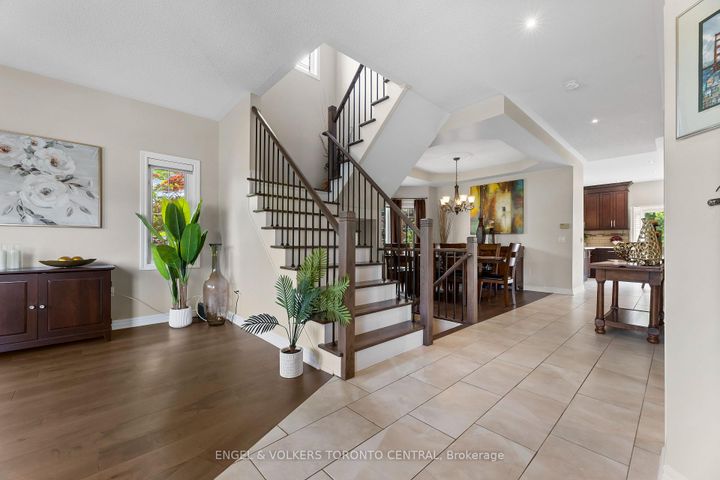 Photo 41 at 1510 Samuelson Circle, Meadowvale Village, Mississauga