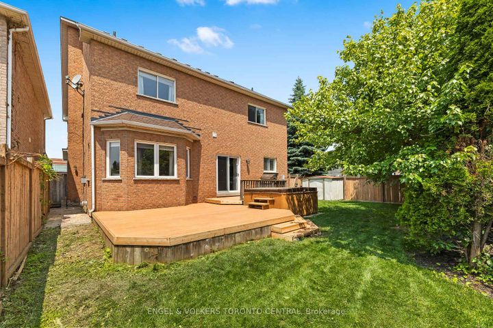 Photo 43 at 1510 Samuelson Circle, Meadowvale Village, Mississauga