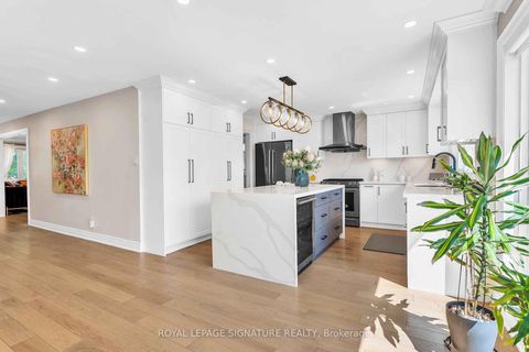 Photo 14 at 47 Tofino Crescent, Don Mills, Toronto
