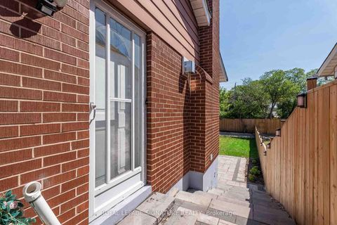 Photo 44 at 47 Tofino Crescent, Don Mills, Toronto