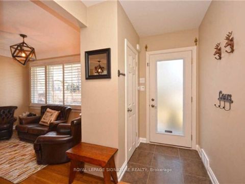 Photo 3 at 45 Crescent Road, CO Central, Oakville