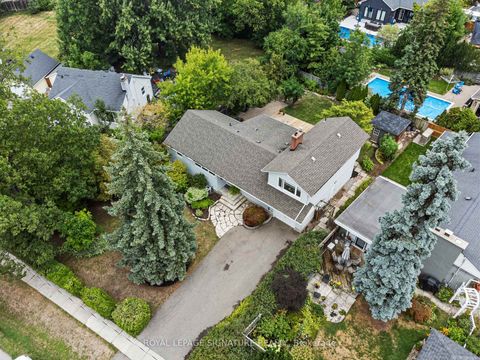 Photo 24 at 45 Crescent Road, CO Central, Oakville