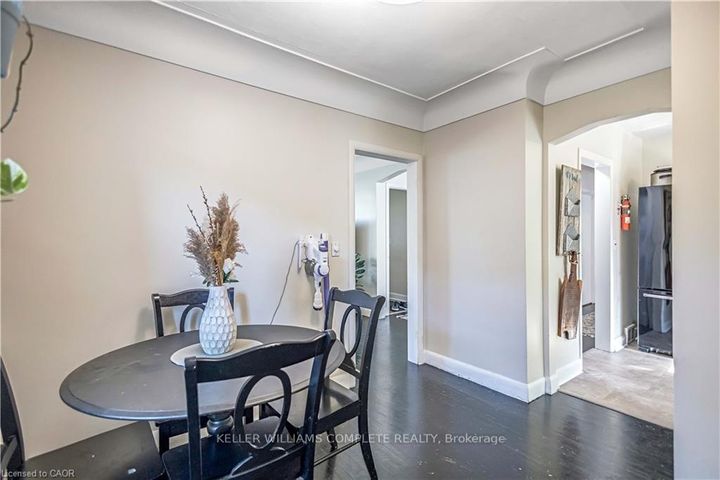 Photo 12 at 487 EAST 37TH Street, Macassa, Hamilton
