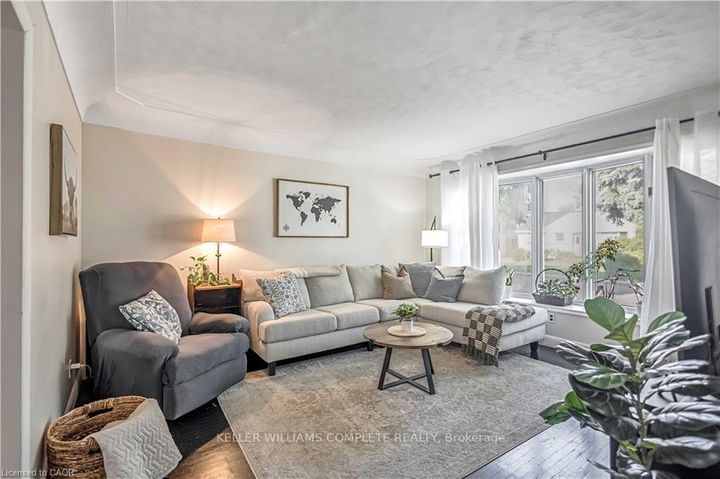 Photo 13 at 487 EAST 37TH Street, Macassa, Hamilton