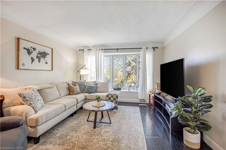 Photo 14 at 487 EAST 37TH Street, Macassa, Hamilton