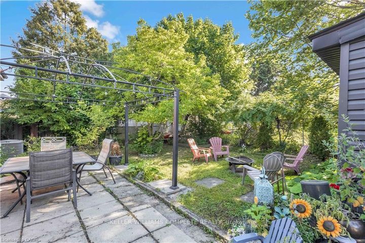 Photo 27 at 487 EAST 37TH Street, Macassa, Hamilton
