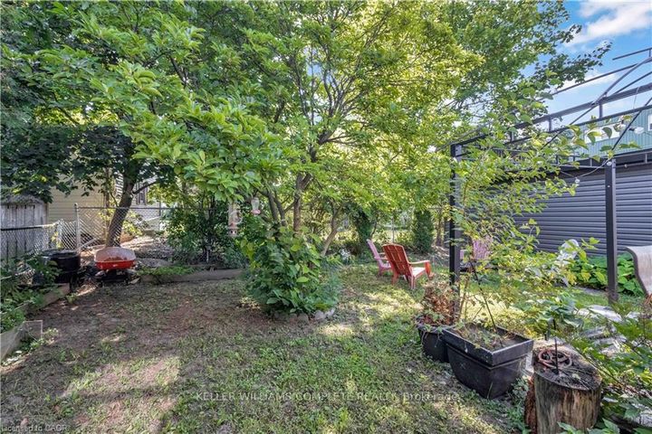 Photo 28 at 487 EAST 37TH Street, Macassa, Hamilton