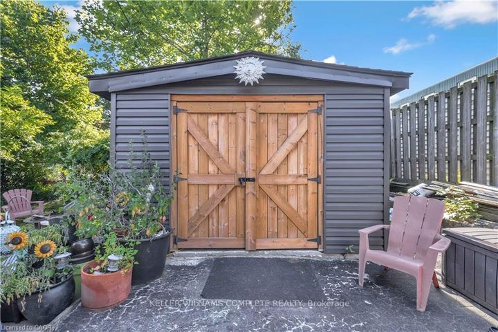 Photo 30 at 487 EAST 37TH Street, Macassa, Hamilton
