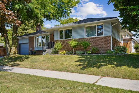 Photo 3 at 67 Beaver Bend Crescent, West Deane, Toronto