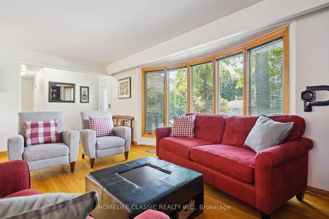 Photo 11 at 67 Beaver Bend Crescent, West Deane, Toronto