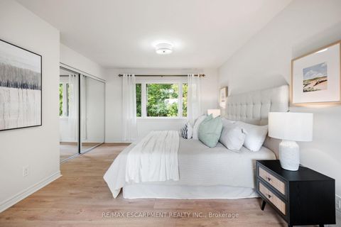 Photo 19 at 463 Grand Boulevard, FA Falgarwood, Oakville
