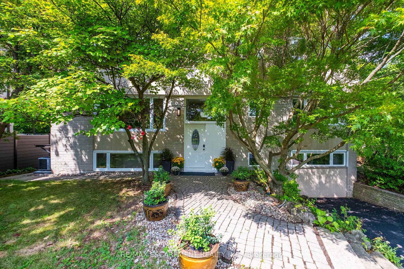 463 Grand Boulevard, FA Falgarwood, Oakville 