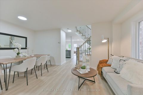 Photo 2 at 206 Venice Gate Drive, Vellore Village, Vaughan