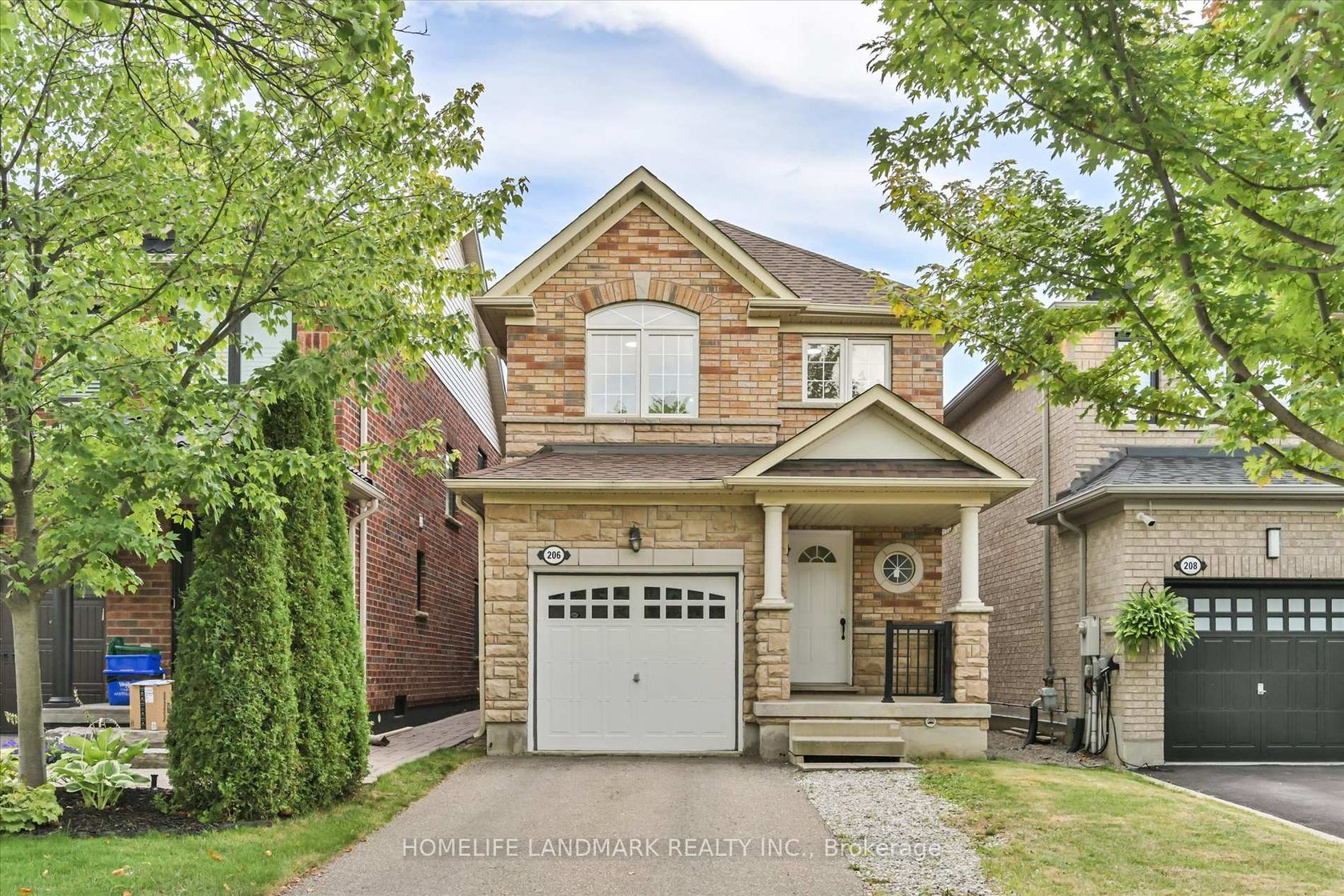 206 Venice Gate Drive, Vellore Village, Vaughan 
