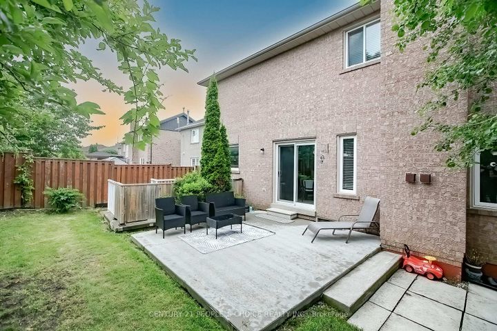 Photo 47 at 24 Vivians Crescent, Fletcher's West, Brampton
