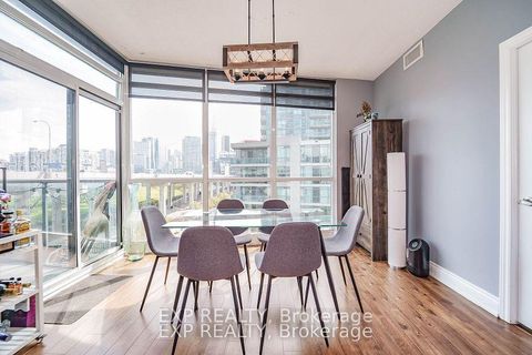 Photo 5 at 730 - 231 Fort York Boulevard, Niagara, Toronto