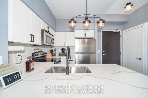 Photo 16 at 730 - 231 Fort York Boulevard, Niagara, Toronto