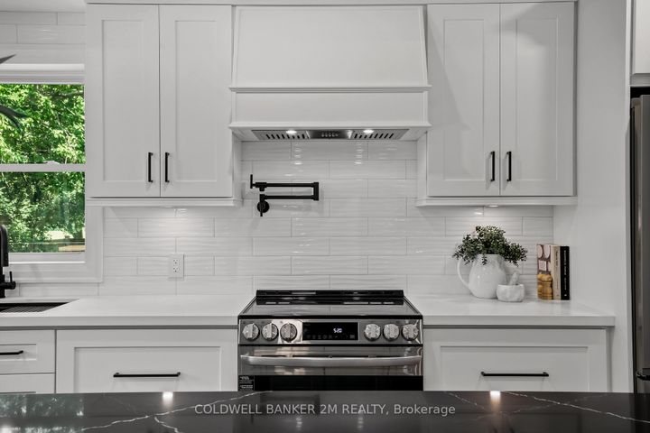Photo 16 at 128 Buckingham Avenue, O'Neill, Oshawa