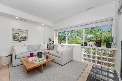 Photo 11 at 201 - 34 Claremont Street, Bellwoods, Toronto