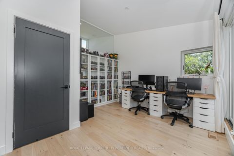 Photo 21 at 201 - 34 Claremont Street, Bellwoods, Toronto