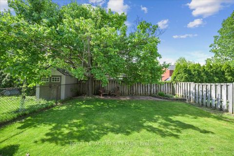 Photo 36 at 284 Rimmington Drive, RO River Oaks, Oakville