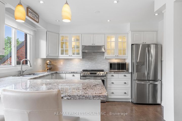 Photo 12 at 26 - 4165 Fieldgate Drive, Rathwood, Mississauga